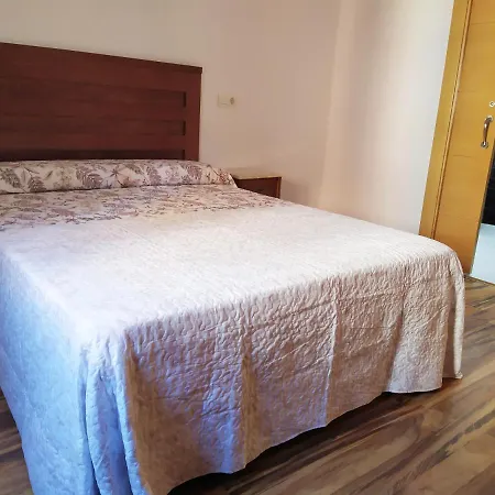 Homelunead En Centro Al Lado De La Playa * 기욘