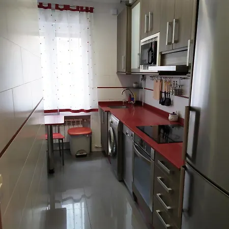 Homelunead En Centro Al Lado De La Playa * Gijon