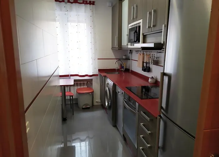 Homelunead En Centro Al Lado De La Playa * ヒホン